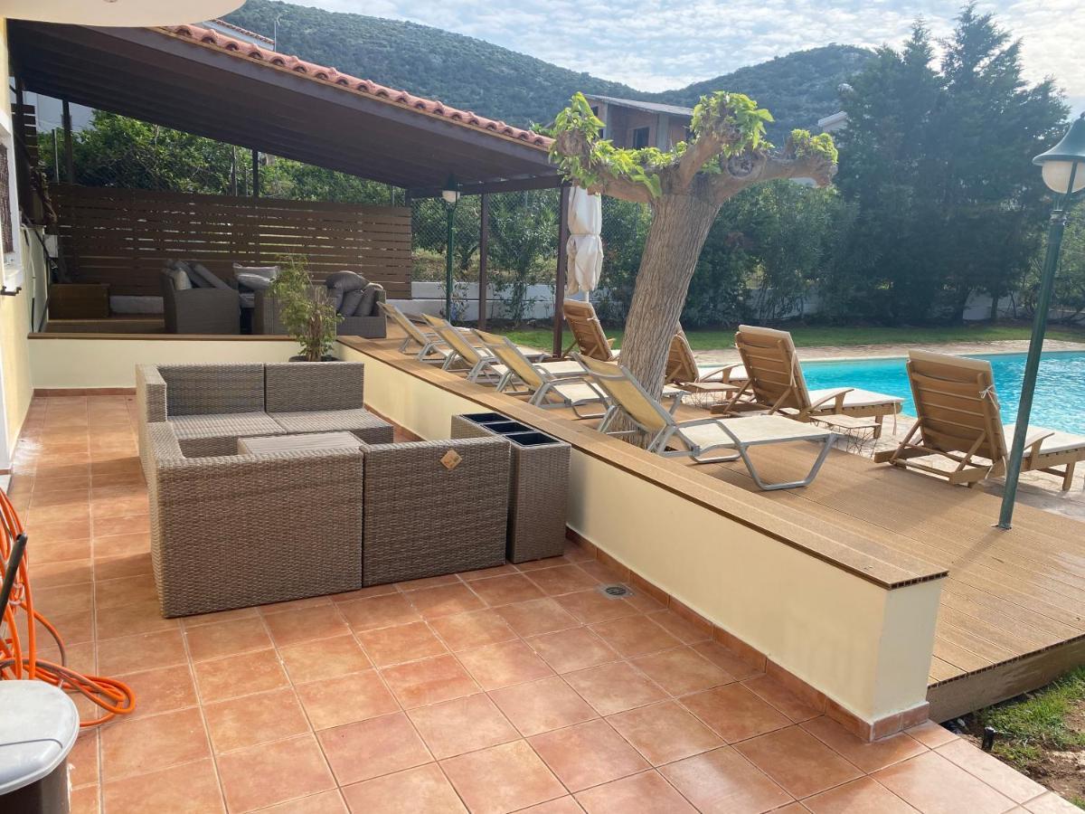 Relaxing Villa With Swimming Pool And Garden Agios Georgios  Luaran gambar