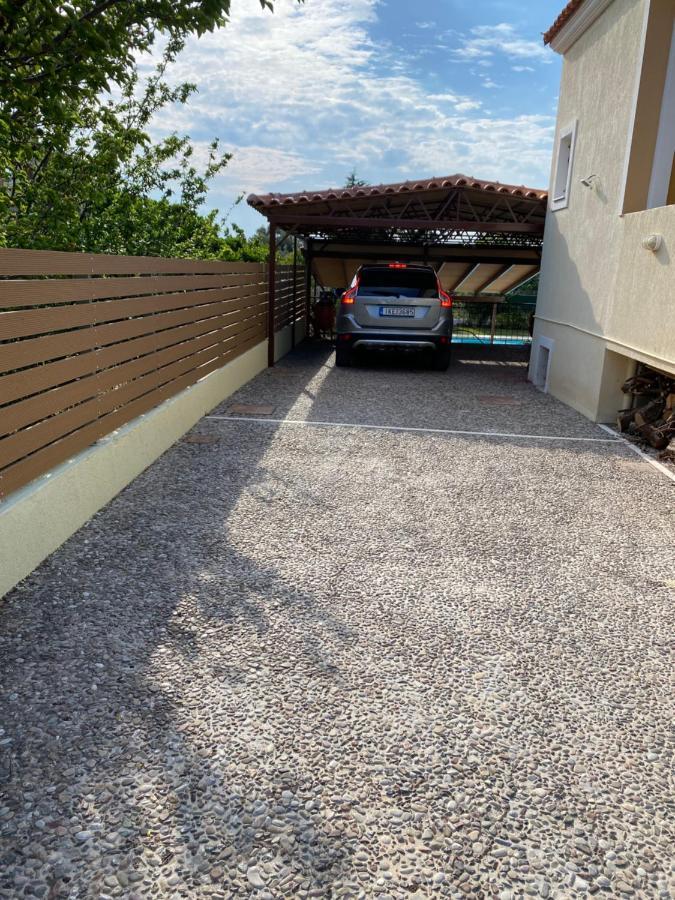 Relaxing Villa With Swimming Pool And Garden Agios Georgios  Luaran gambar