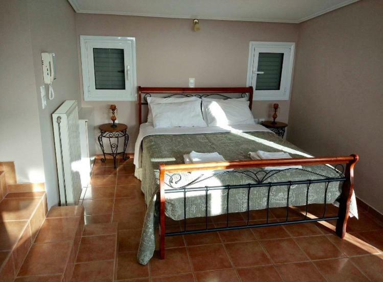 Relaxing Villa With Swimming Pool And Garden Agios Georgios  Luaran gambar