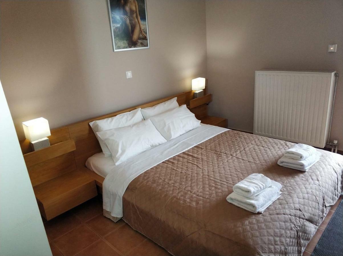 Relaxing Villa With Swimming Pool And Garden Agios Georgios  Luaran gambar